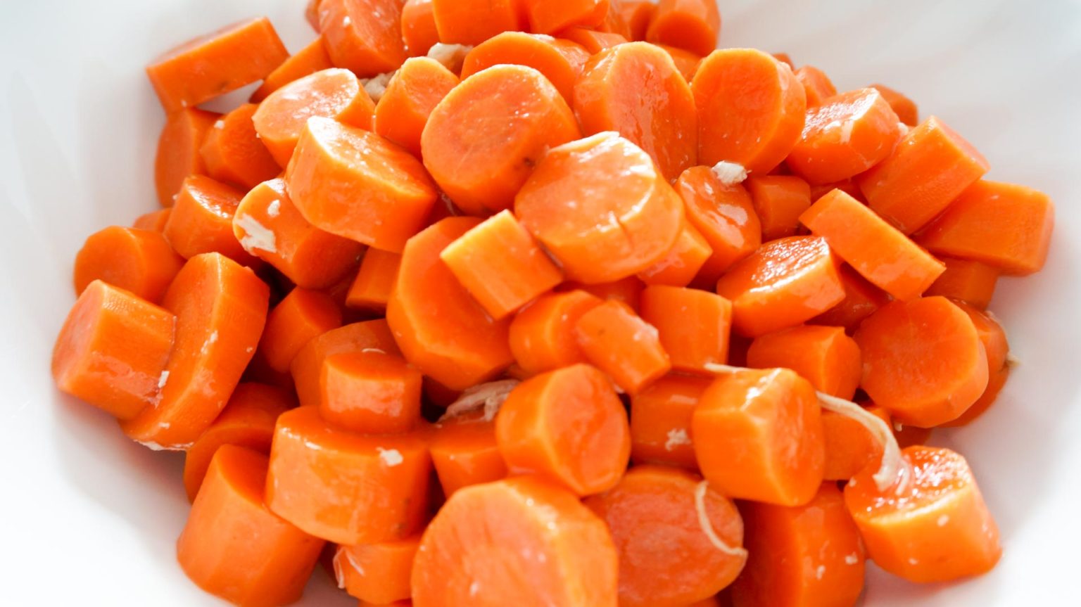 Bowl_of_Carrots – Things Guyana